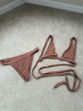 Tobi Mocha Triangle Tie Bikini Set XS top M bottom